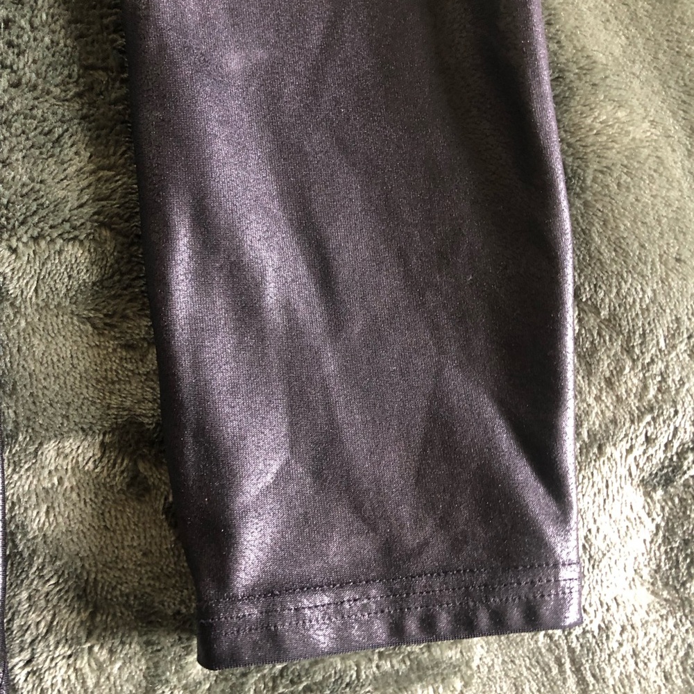 Spanx Black Leggings Faux Leather Material Sz Small NWOT - Picture 6 of 8
